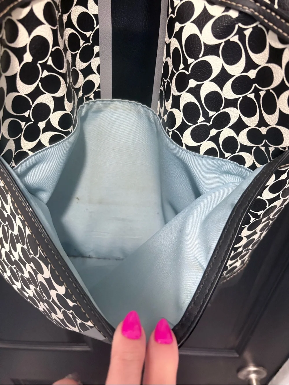 Coach Black and White Signature Tote with Striped Detail-Great condition